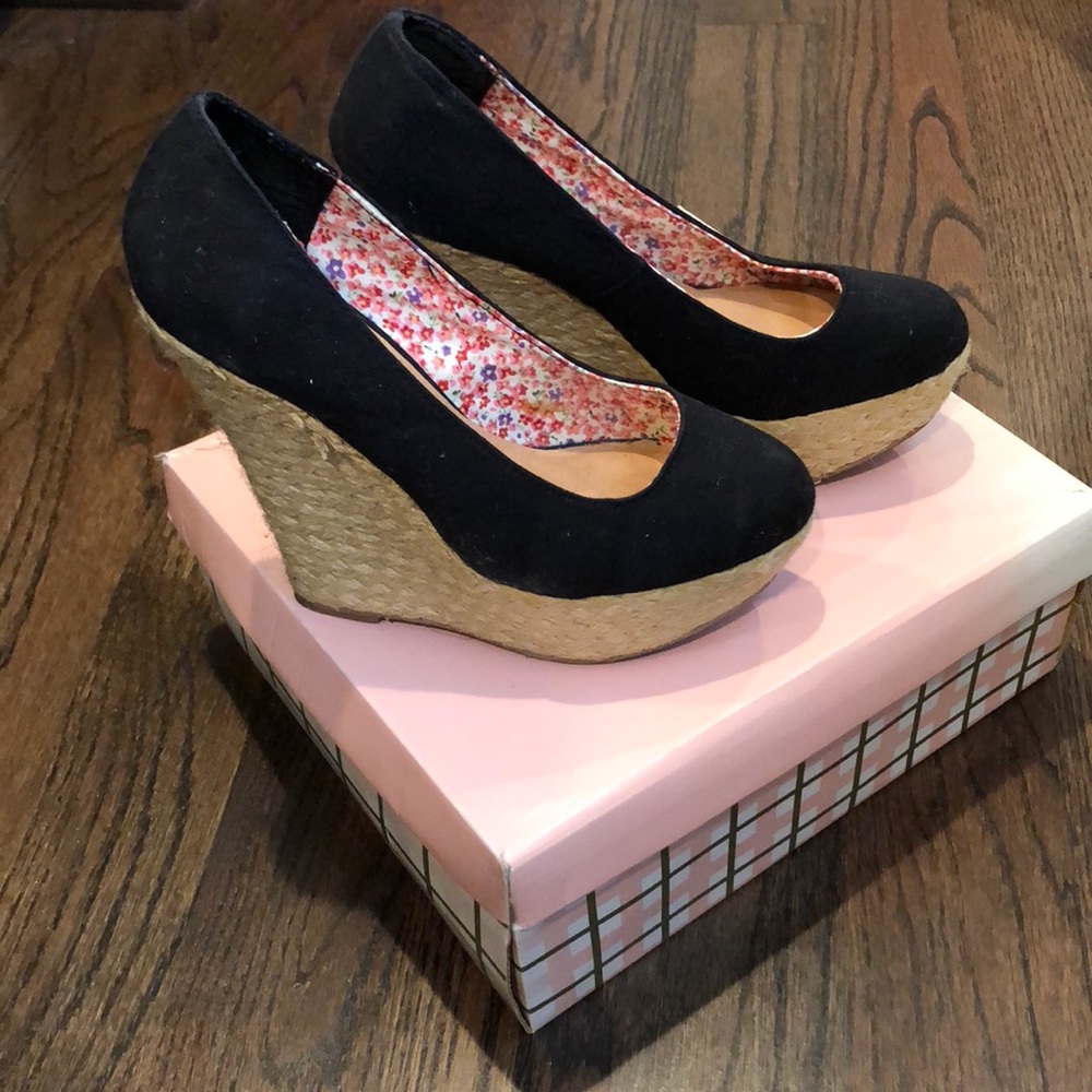 DIVA Lounge Wedge